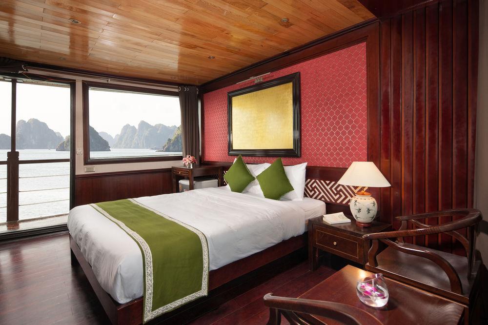 Garden Bay Luxury Cruise Hotel Ha Long Exterior photo