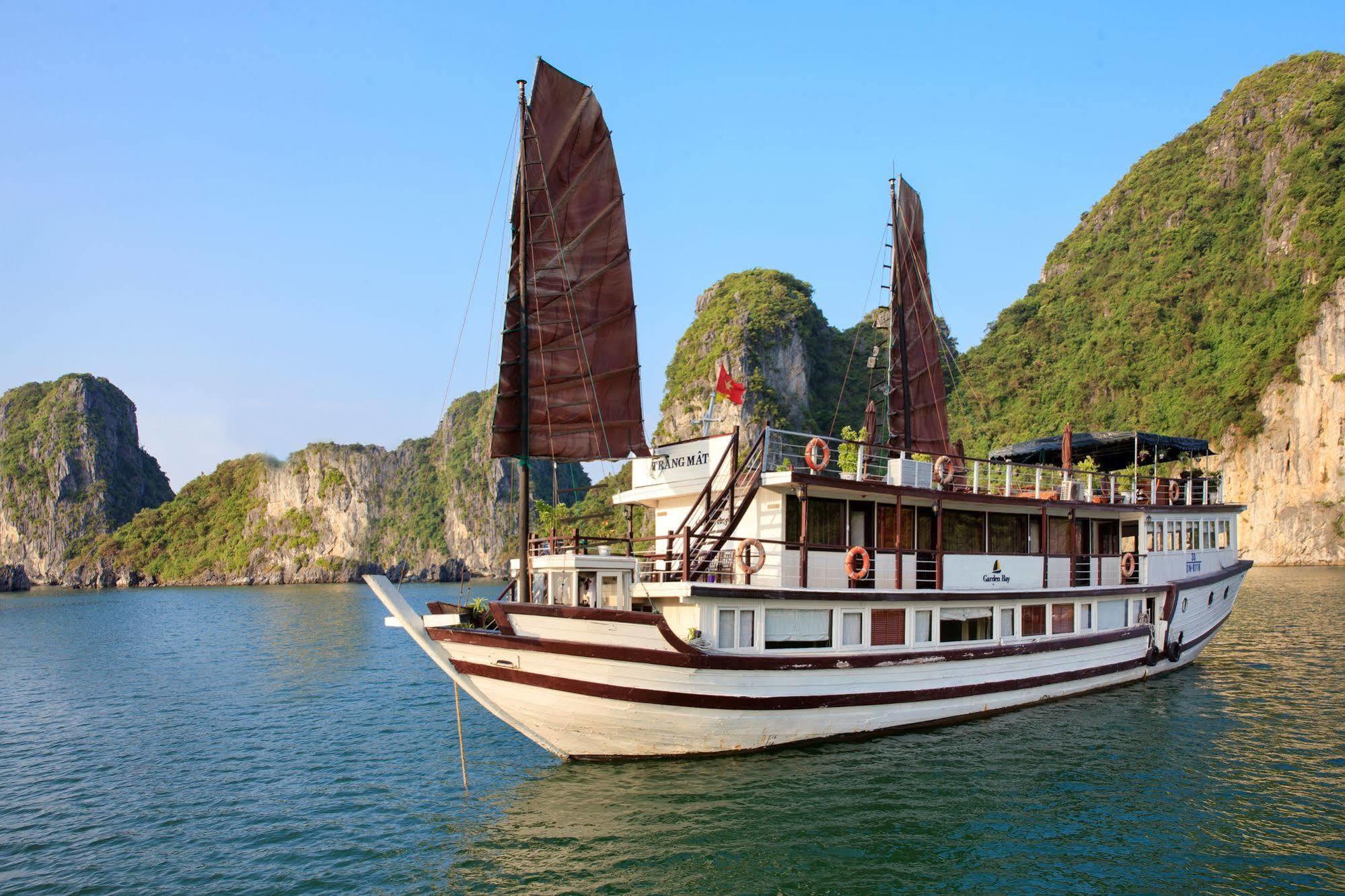 Garden Bay Luxury Cruise Hotel Ha Long Exterior photo